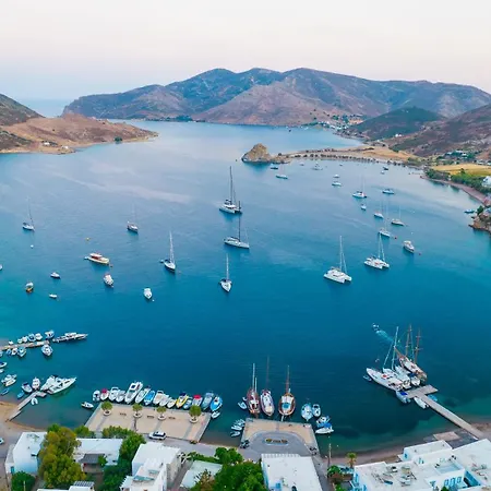 Hébergement de vacances Pico Patmos 30 *