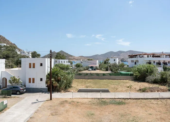 Semesterbostad Pico Patmos 30 *